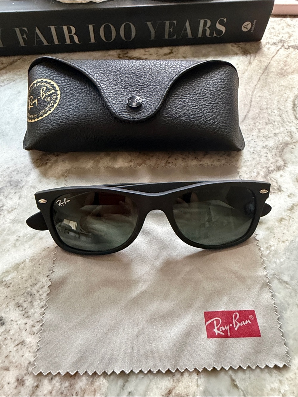 Ray-Ban Matte Black Frame Sunglasses with Green Lenses